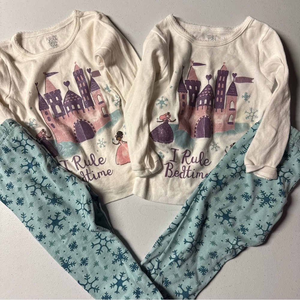 Carter's Winter Princess Pajama Set with sparkles
